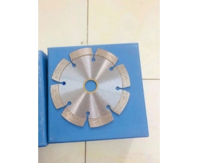 Lưỡi cắt bê tông , tường gạch D105 mm